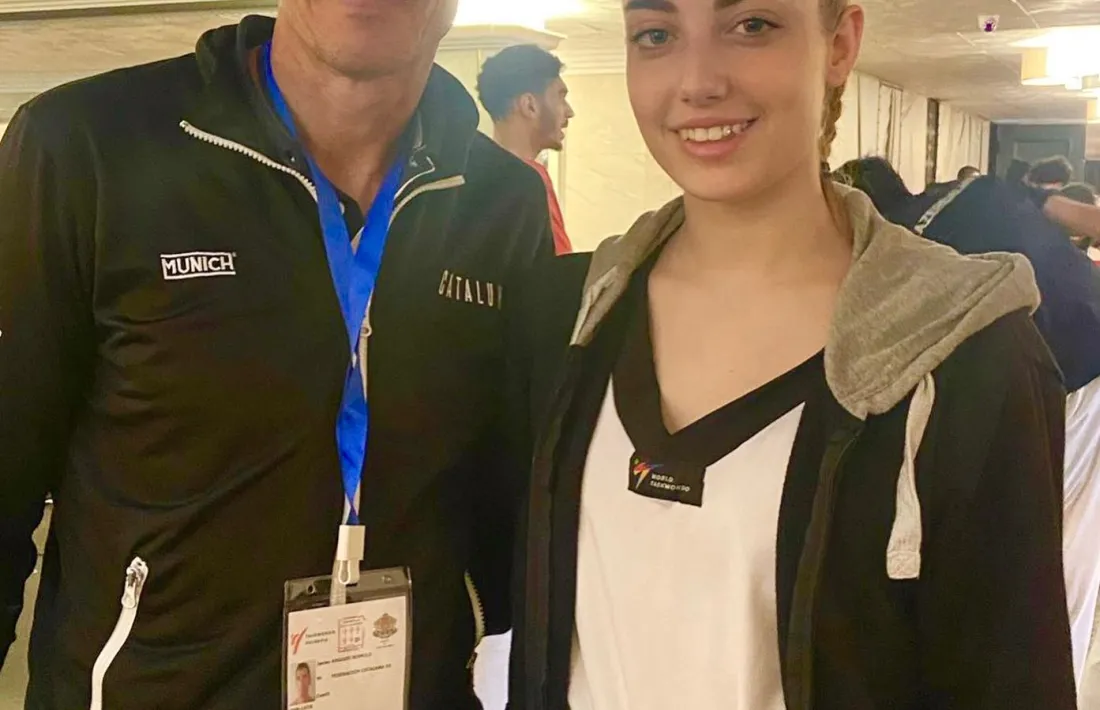 Naiara Linán, amb Javier Argudo.