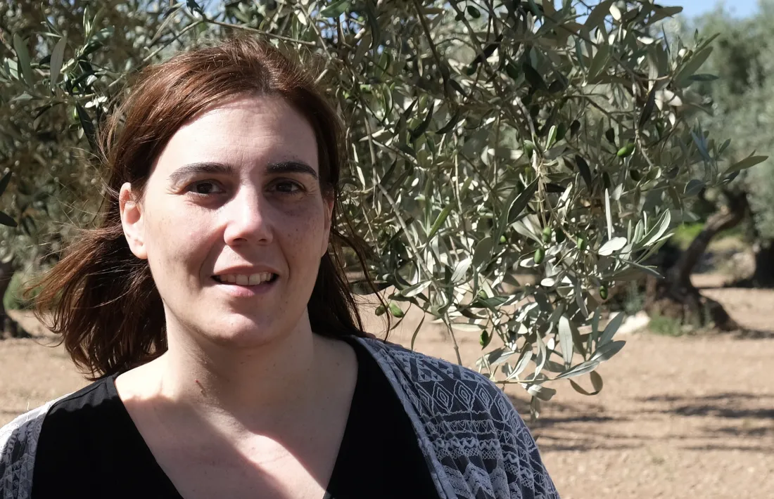 La poeta, narradora i ara també novel·lista Eva Arasa.