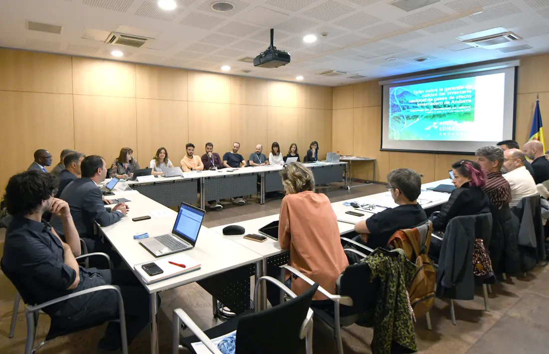 Un moment de la jornada amb la delegació de l’UNFCCC per analitzar la metodologia de treball d'aquest matí.