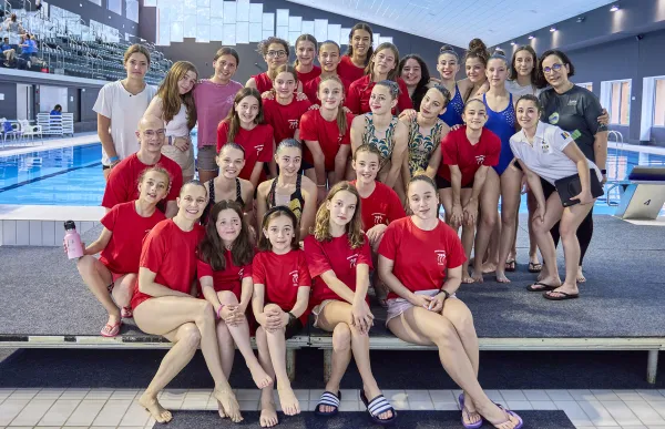 p._29_natacio_sincronitzada_fan