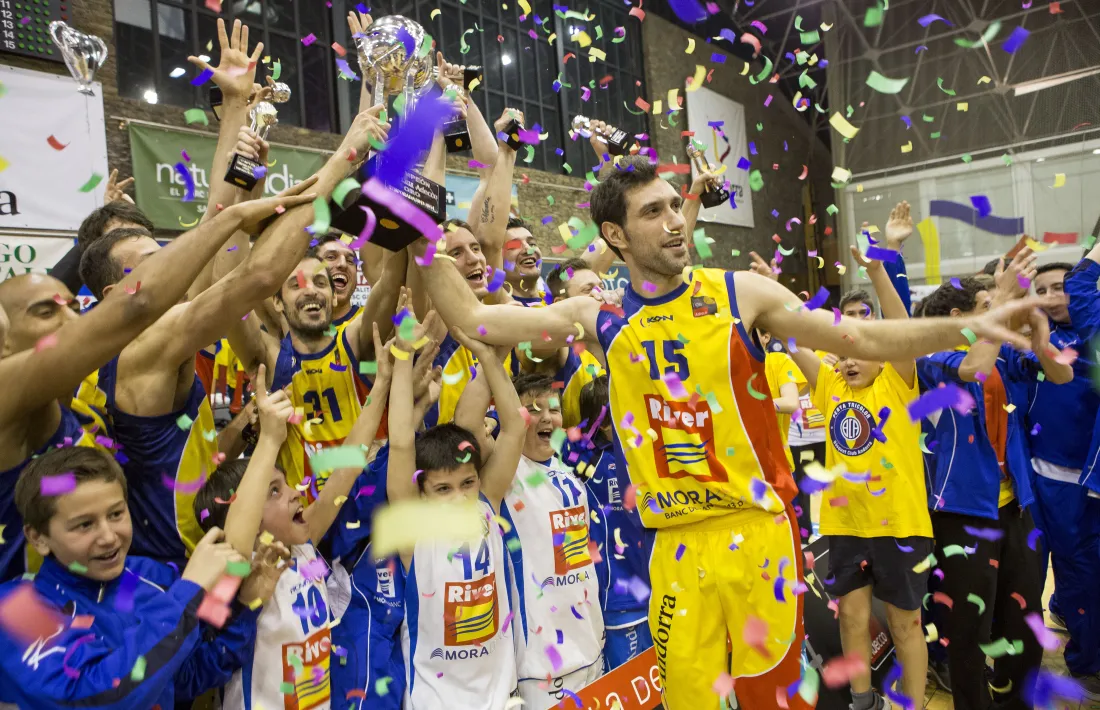 Pablo Sánchez va capitanejar i ja fa nou anys va aixecar el títol de campió de LEB Or que va servir per pujar a la Lliga ACB.