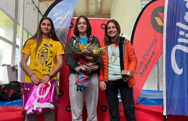 p._29_laia_taulats_escalada_fam