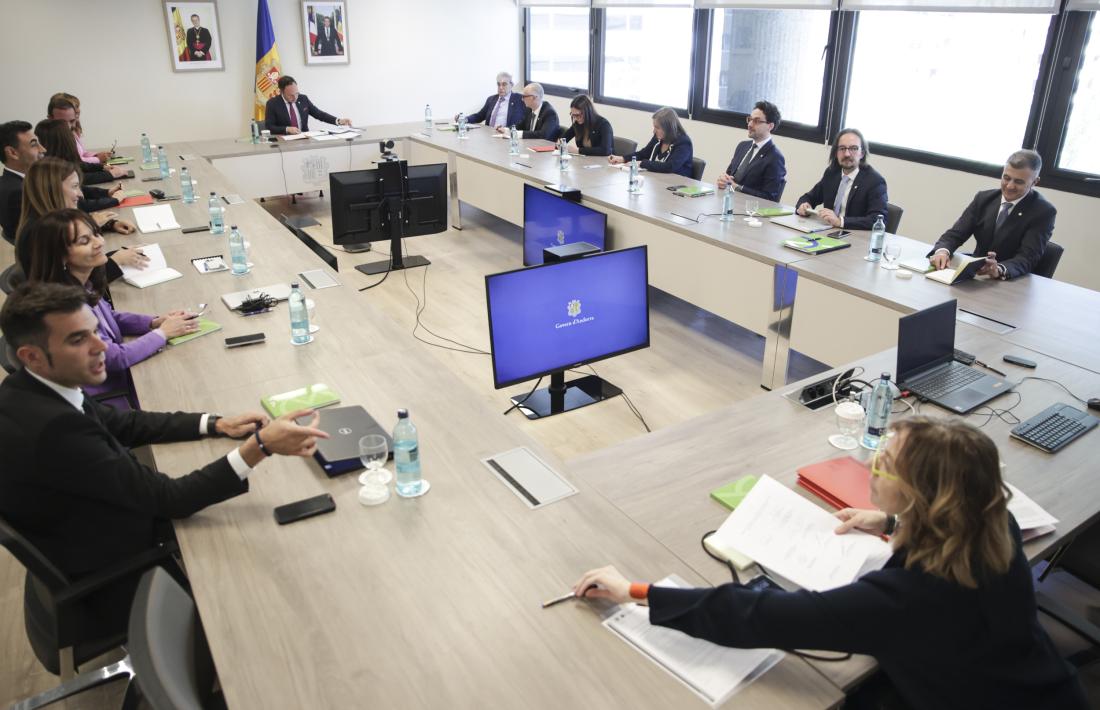 Un moment de la primera reunió del consell de ministres de la legislatura.