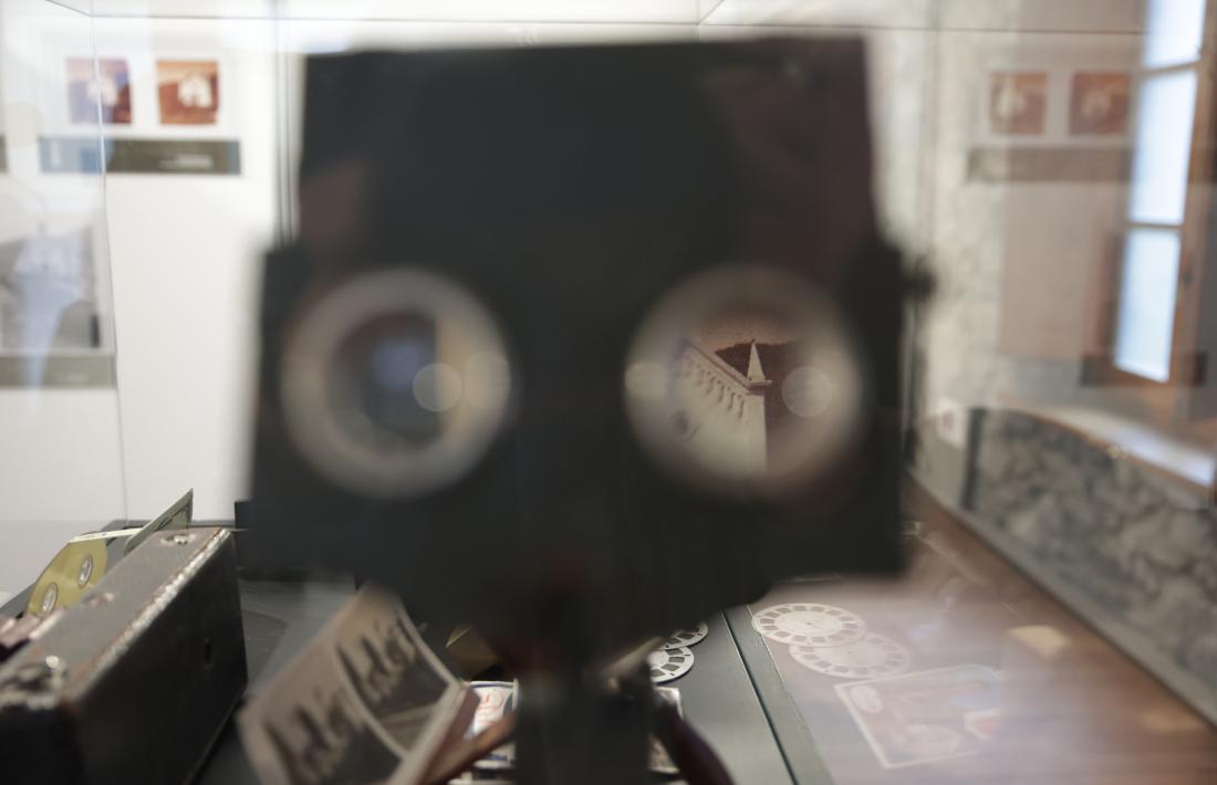 visor estereoscòpic del 1920 amb una vista en 3D de Canòlich del decenni anterior cedida pel Centre Excursionista de Catalunya.