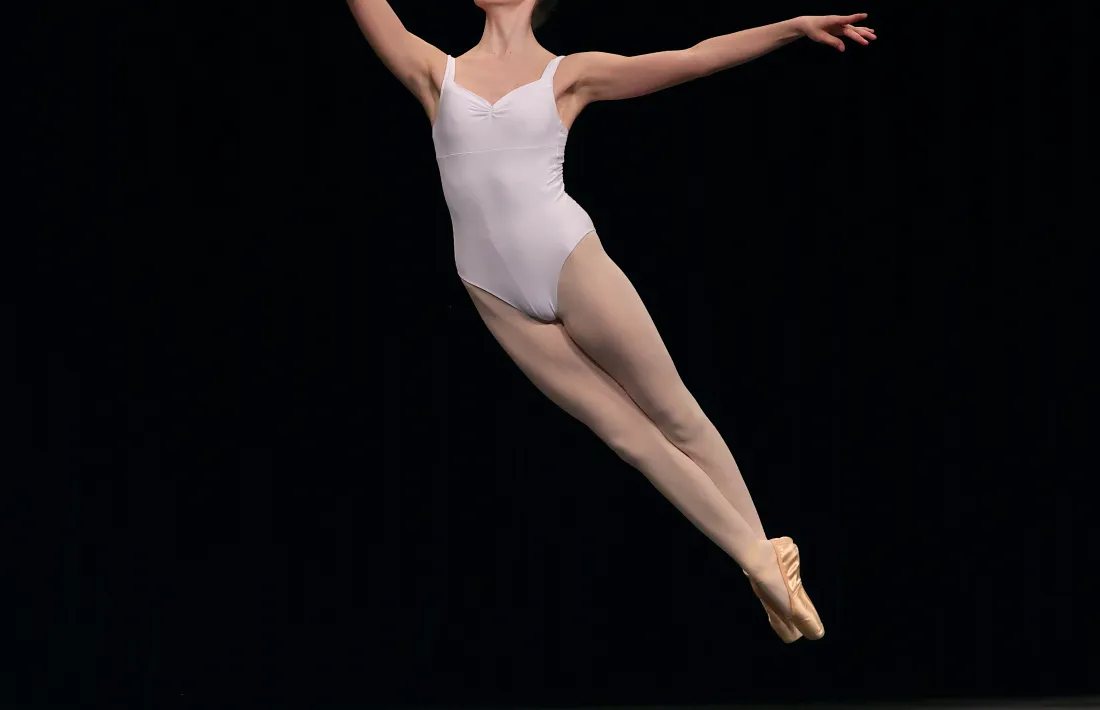 Sycilia Coonen executa una ‘cabriole battue’ a la final del campionat de la CND, divendres passat a Angers.