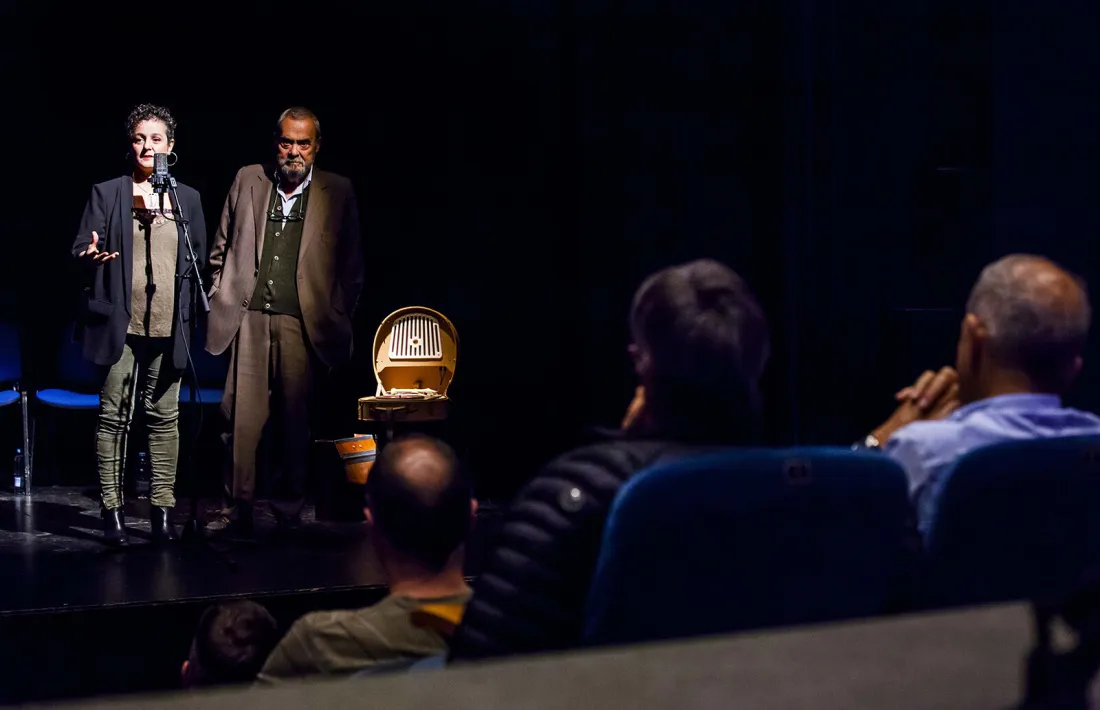 Ester Nadal i Carles Canut, en la lectura dramatitzada de l’‘Andorra’ de Frisch, la tardor del 2017.