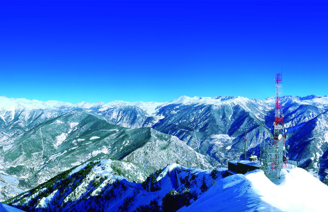 Imatge de l'equipament d'Andorra Telecom al pic de Carroi.
