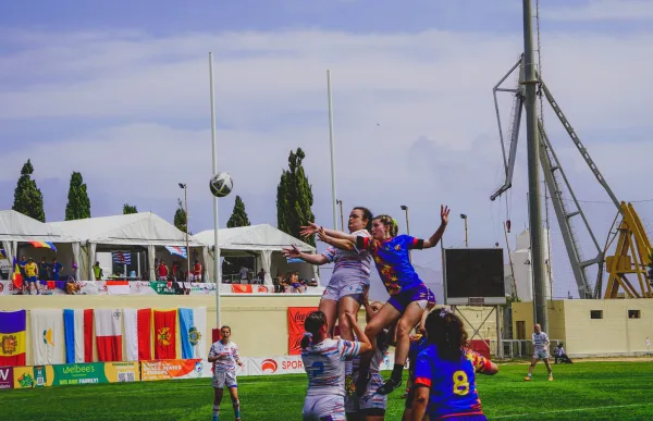 p._29_primera_foto_baix_central_rugbi_a_7_mike_borg