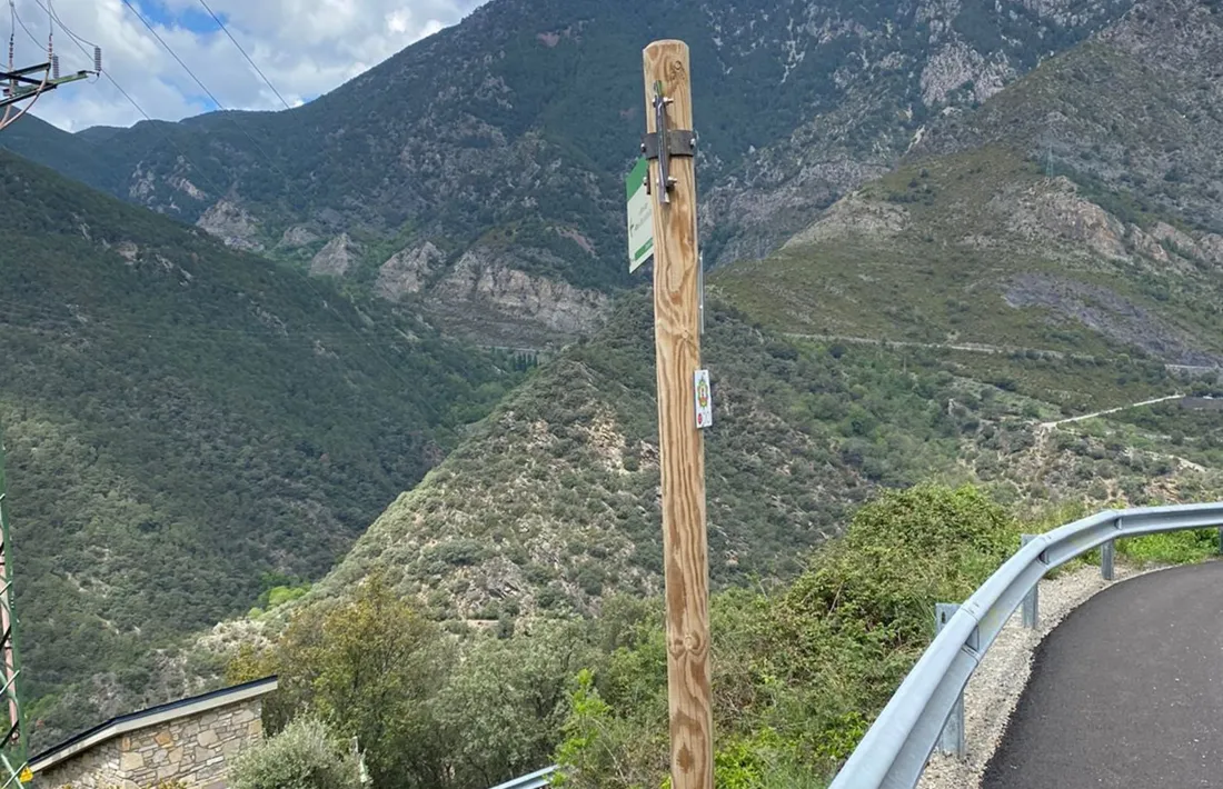 Un cartell fet malbé.