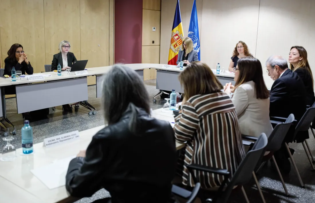 La representant especial del secretari general de l’ONU Najat Maalla M’jid durant la reunió amb els ministres Tor, Baró, Marín i Mas.