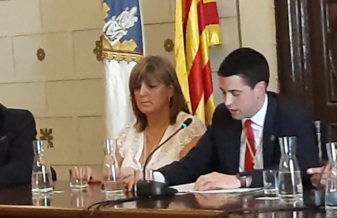 Primera intervenció del ja nou alcalde. 