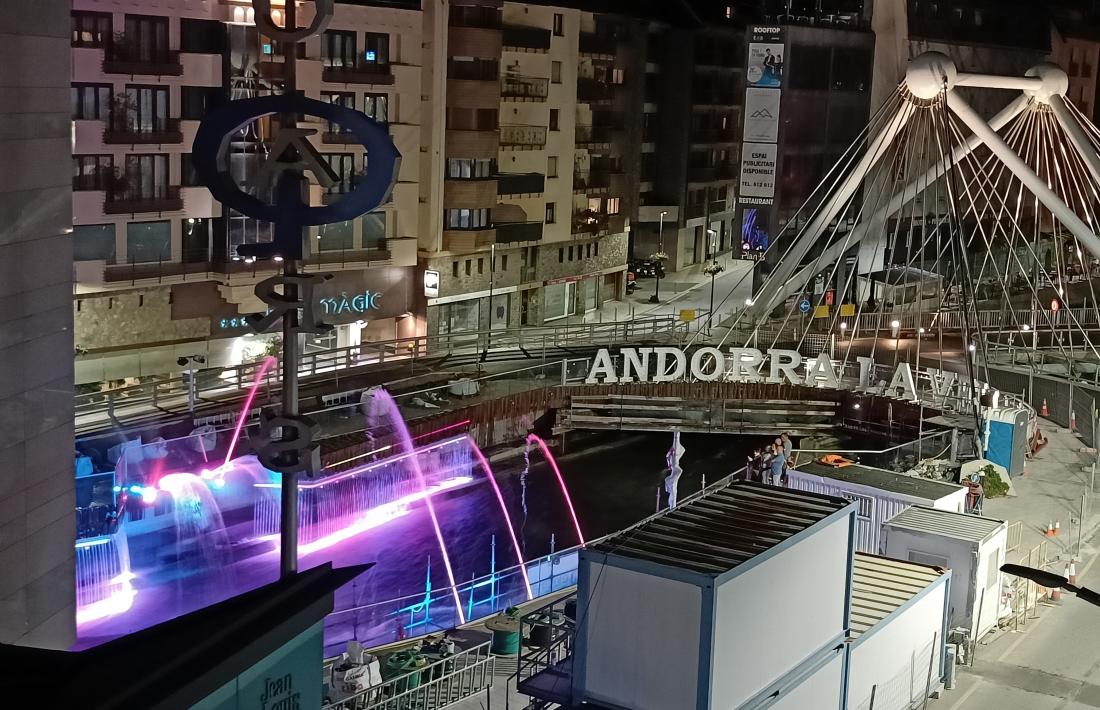 Proves a les fonts de colors ahir a la nit.