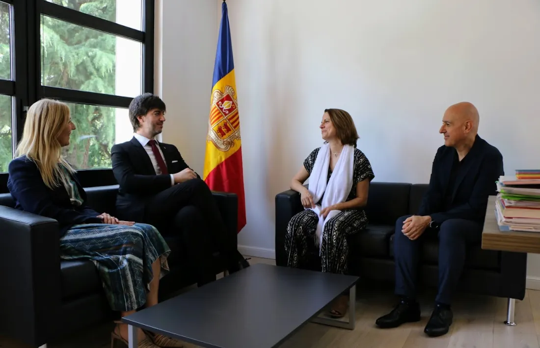 Un moment de la trobada dels síndics amb els cònsols escaldencs, avui.