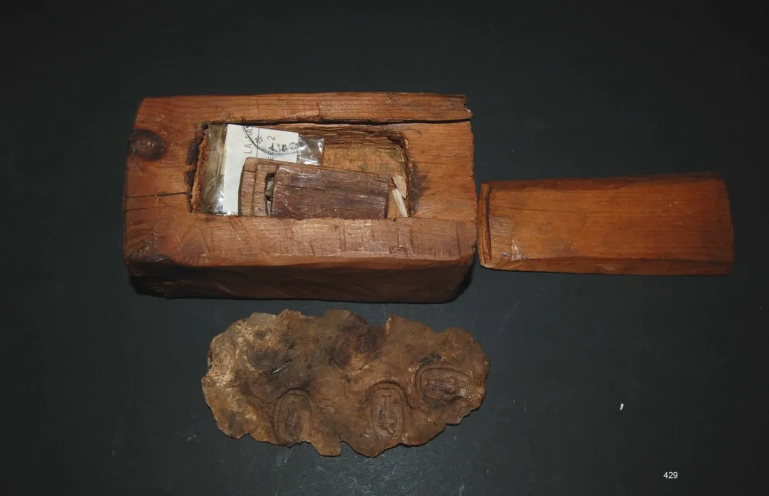 Una de les peces recuperades el 1985 gràcies a la mediació de la restauradora catalana Carme Farré. 