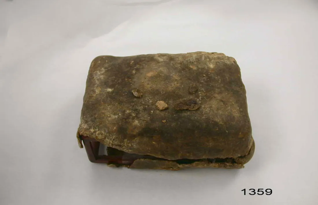 Una de les peces recuperades el 1985 gràcies a la mediació de la restauradora catalana Carme Farré. 