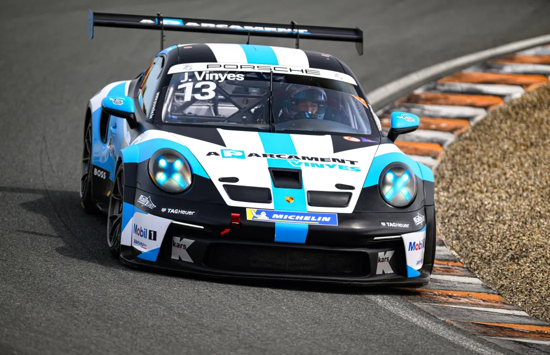 Joan Vinyes rodant al circuit de Zandvoort.