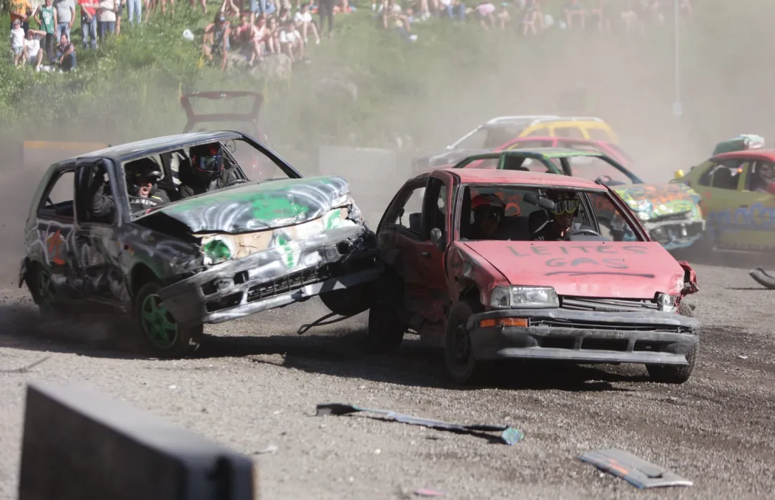 Un moment del Crash Car d'Encamp, aquesta tarda.