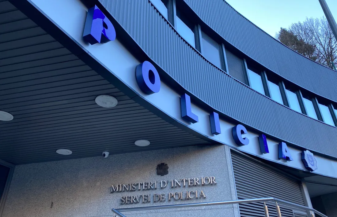 El despatx central de la policia.