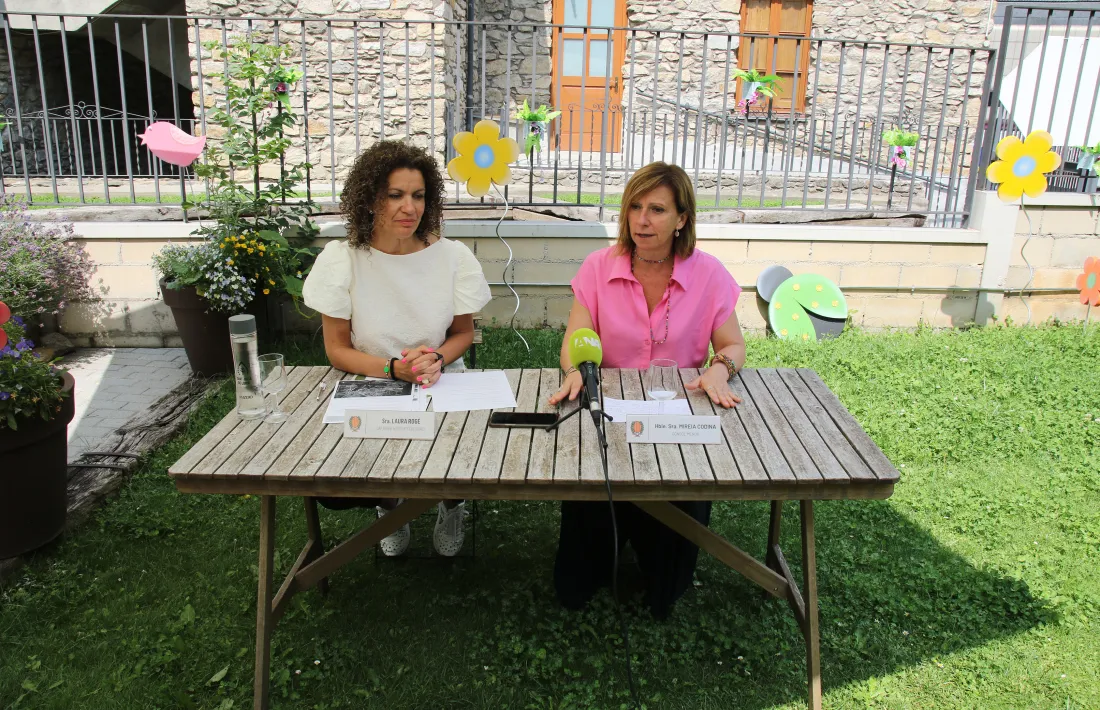 Un moment de la roda de premsa per presentar 'A ritmes d'estiu'.