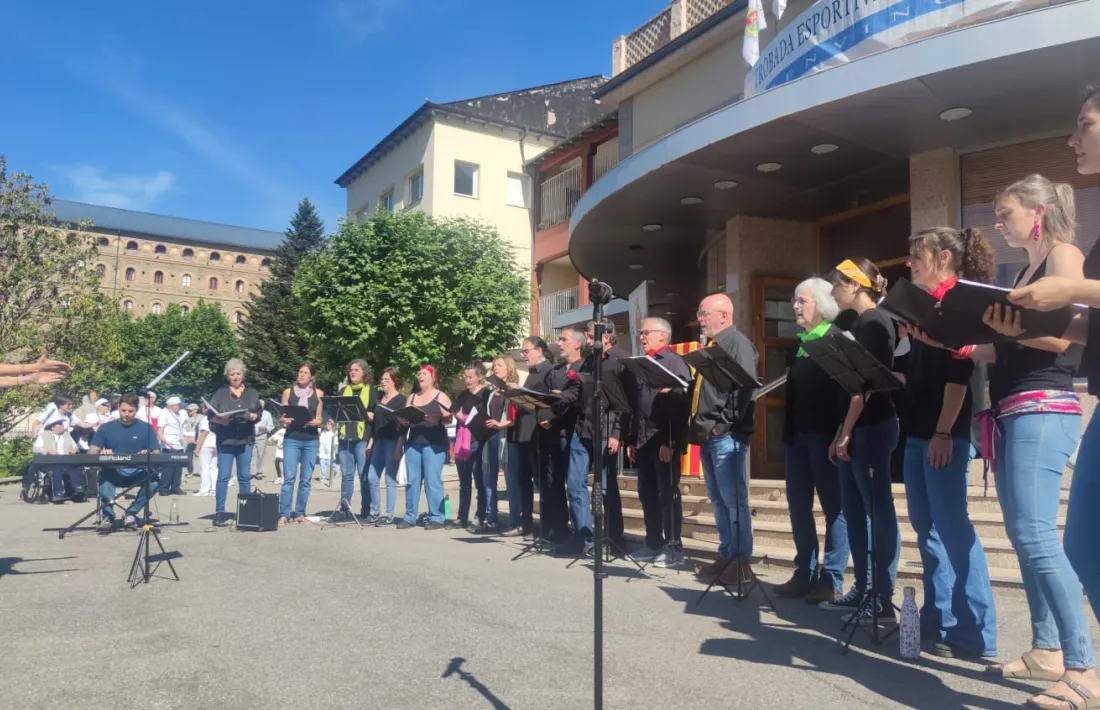 La formació, en la Trobada Esportiva de Residències, celebrada fa poc. 