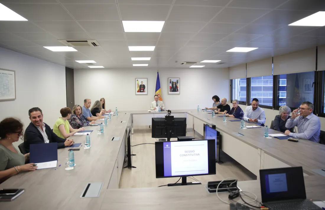 La sessió constitutiva de la Visura Ciutadana.