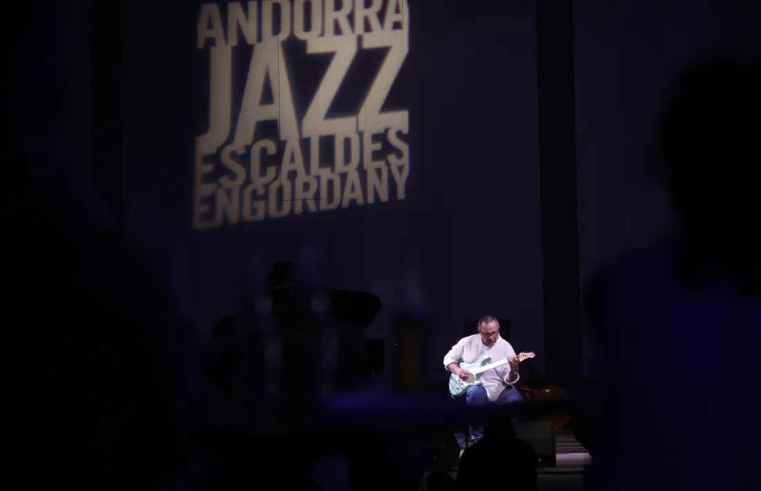 El guitarrista francès, últma estrella a desfilar pel Prat del Roure.