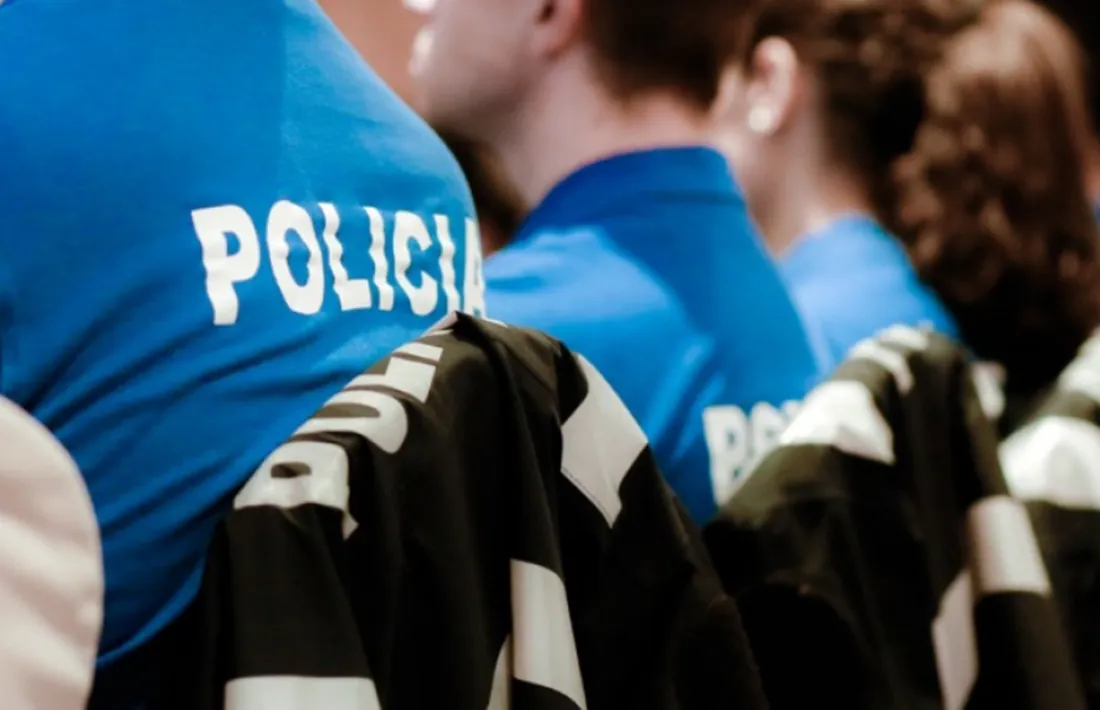 Membres del Cos de Policia.