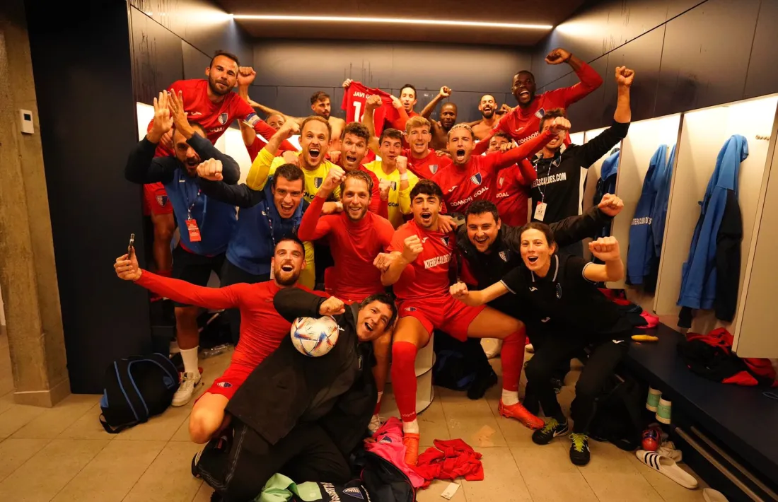 L’Inter Club Escaldes va celebrar al vestidor la classificació per a la segona ronda.