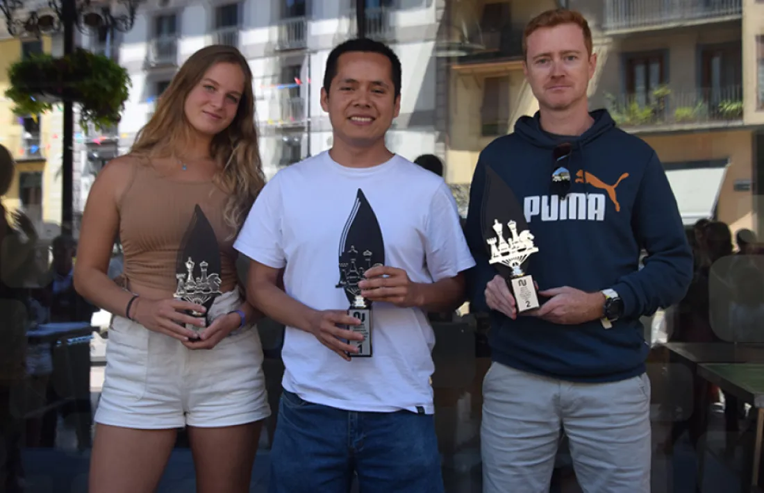 Felipe Porras, amb el títol de campió.