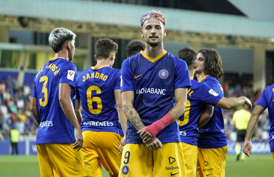 Manu Nieto, el davanter recuperat després de la seva cessió a Elda, va fer un hat-trick contra el Cartagena.