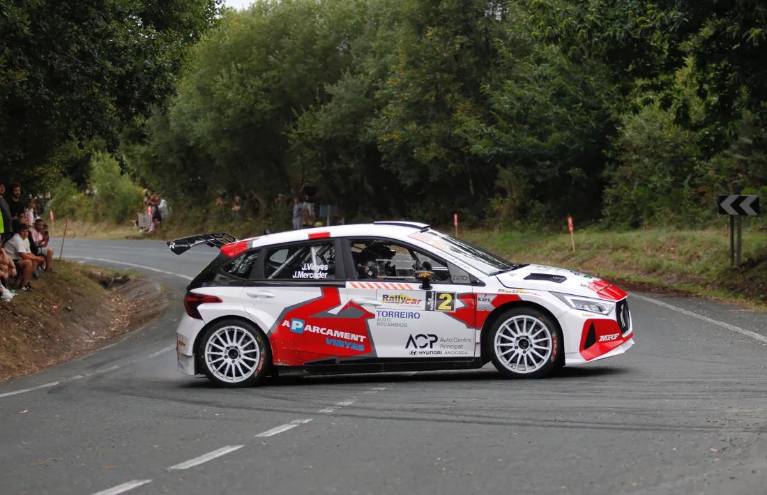 Joan Vinyes no va gaudir d’un bon inici al Ral·li de Ferrol, però va acabar sisè.