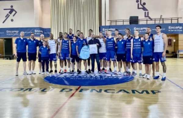 jugadors_morabanc_i_tecnics_encamp