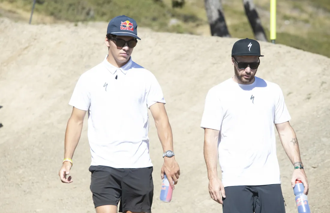 Finn Iles, ‘biker’ canadenc de descens, va inspeccionar ahir el terreny de Pal Arinsal.