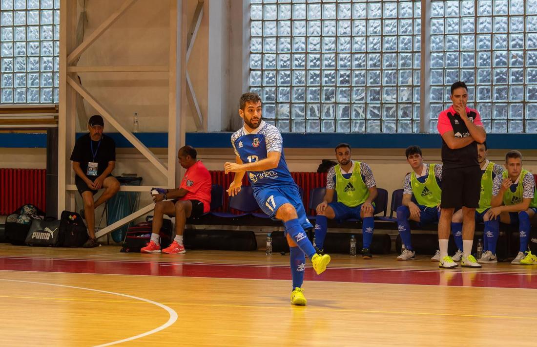 Leo Alves va protagonitzar la jugada de l’únic gol del Sideco Encamp contra el Cosmos.