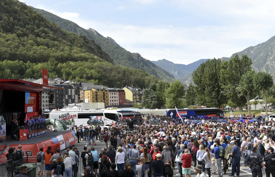 La Vuelta a Espanya es va acomiadar del país ahir al Parc Central i també a l’avinguda Tarragona. Tornarà, però no el 2024.