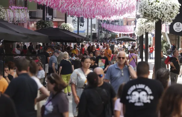 p._03_turistes_-_facundo_santana_1