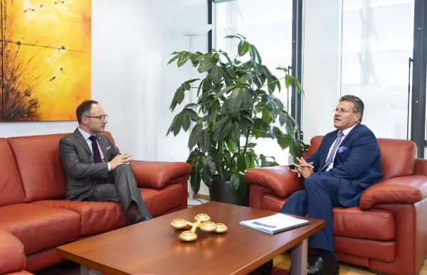 p._08_espot_i_vicepresident_comissio_europea_maros_sefcovic_a_brusel_gov_and