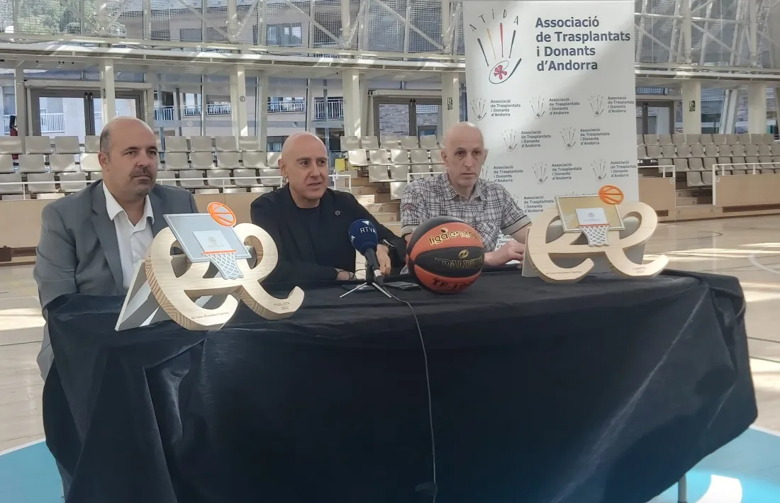 Aixas, Dolsa i Gamero en la presentació del sisè Trofey Escaldes-Engordany.