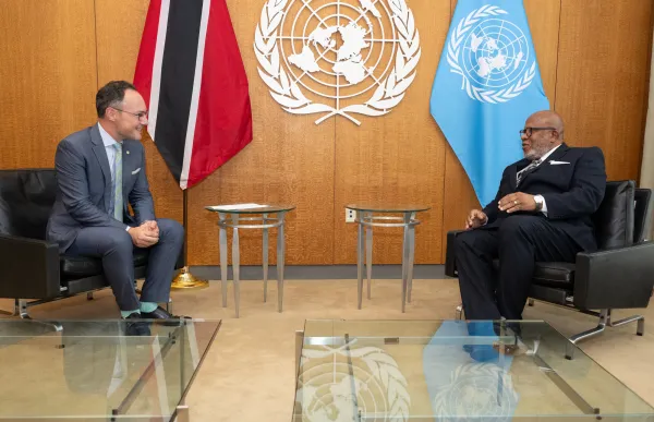 20230919_espot_-_dennis_francis