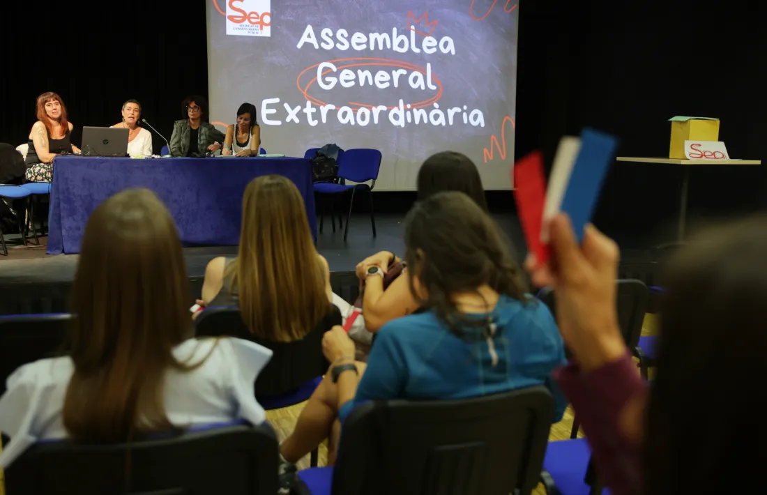 L'assemblea del SEP celebrada a la Llacuna.