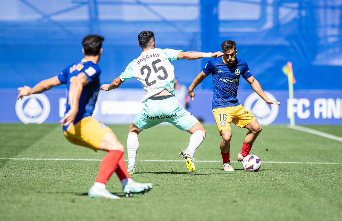 Diego Pampín, contra l’Sporting.