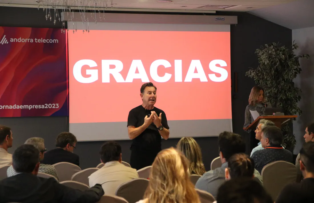 El CEO de Top Line Marketing i vicepresident de Marketing global de Coca-cola (2003-2007), Javier Sánchez, durant les Jornades d'Empresa d'Andorra Telecom.
