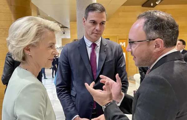 p._09_1_espot_sanchez_von_der_leyen