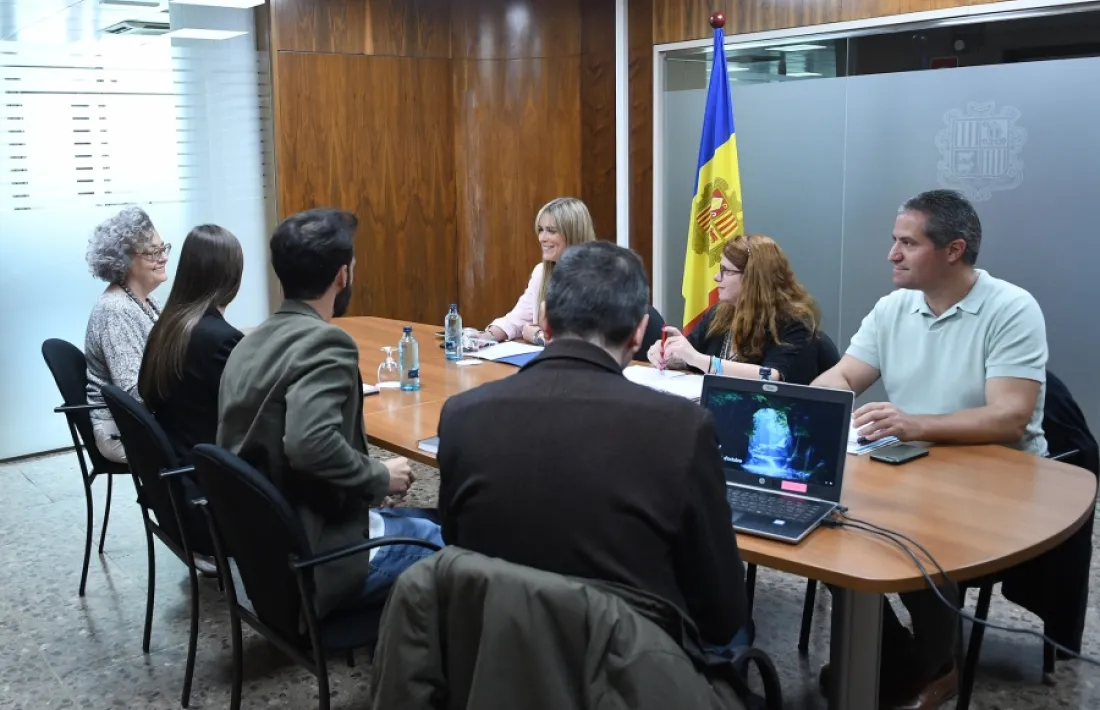 La primera reunió oficial de l’Observatori social i de la igualtat.