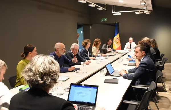 p._04_reunio_pacte_estat