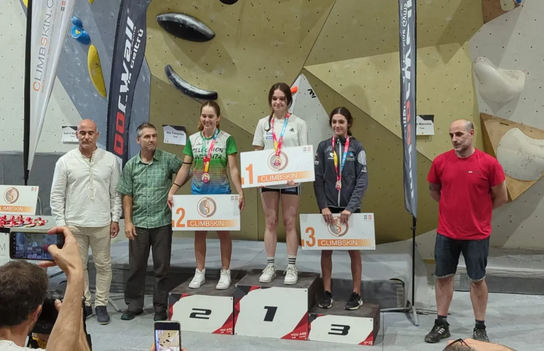 Laia Taulats, al lloc més alt del podi.