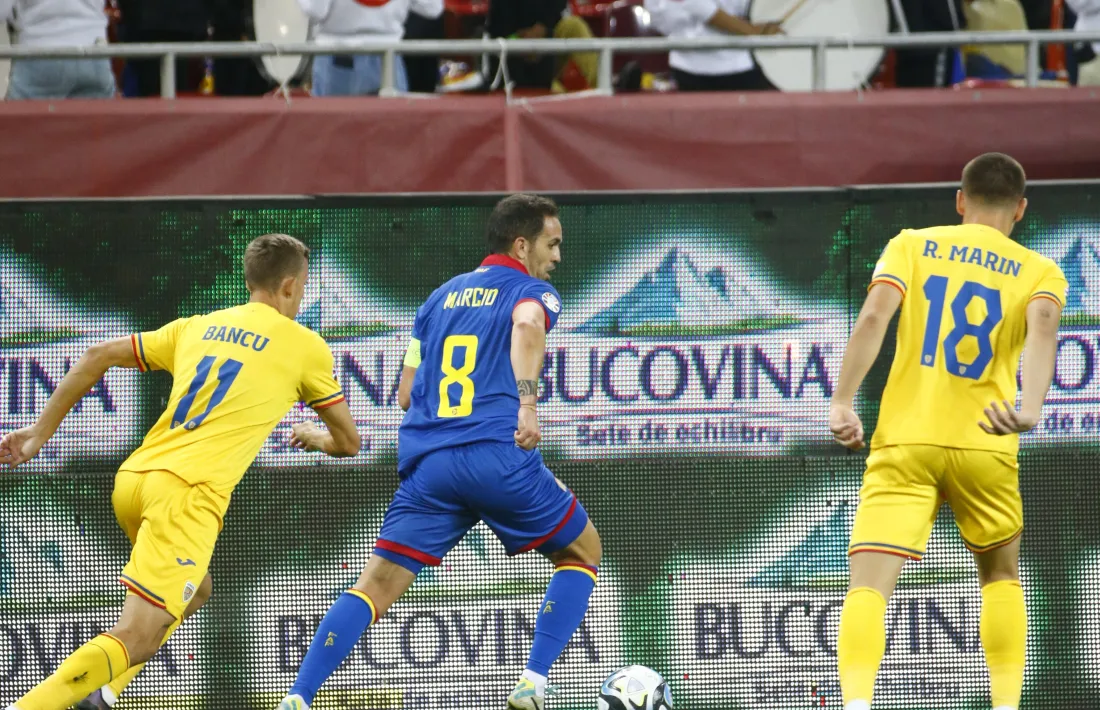 Márcio Vieira, que continua sent un jugador habitual per a Koldo Alvarez de Eulate, no va poder amb la superioritat romanesa.