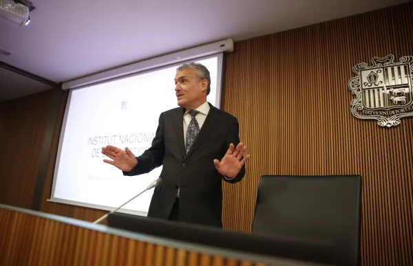 p._05_josep_maria_pla_comissio_legisl_facundo_santana