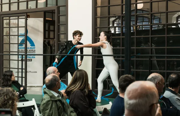 p._28_eric_rosell_erv04762citric