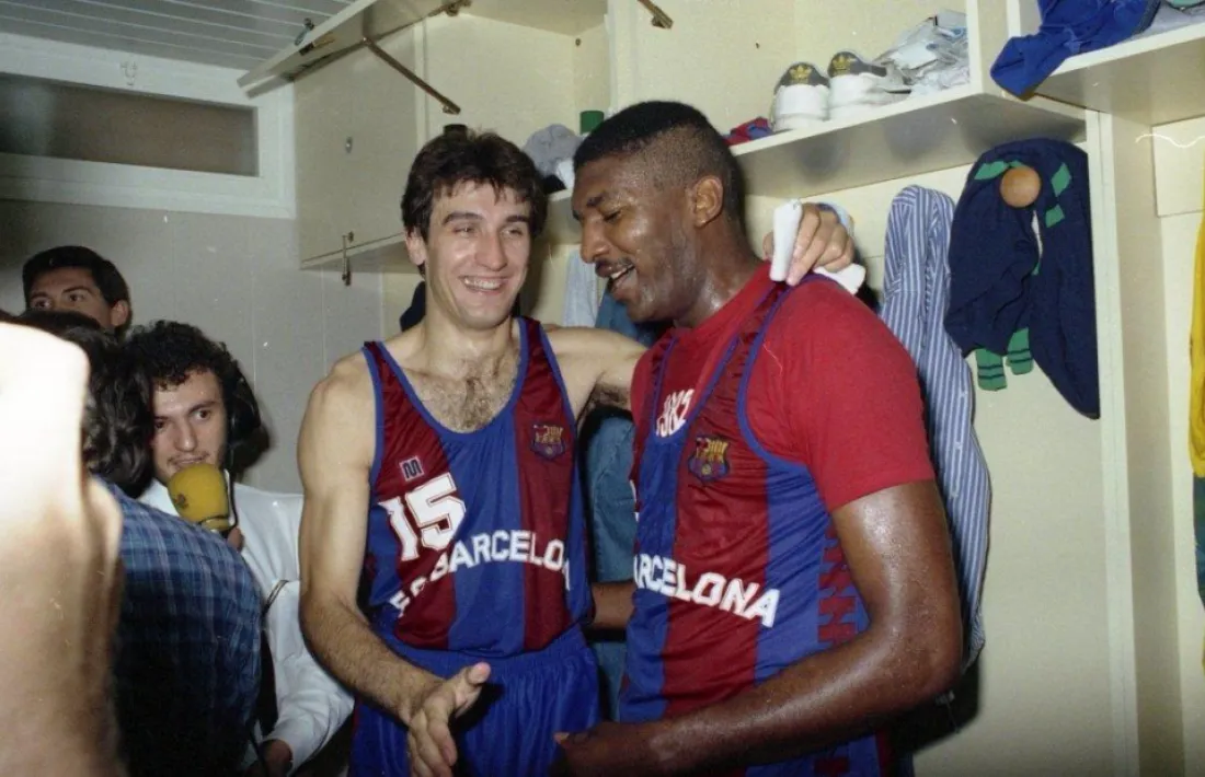 ‘Chicho’ Sibilio, amb ‘Epi’, dos jugadors que van fer història al Barça de bàsquet.